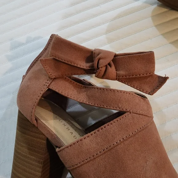 Lauren Conrad mauve pink suede open toe boots Size 8.5 - Picture 8 of 16